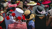 австралийский весенний карнавал по случаю скачек